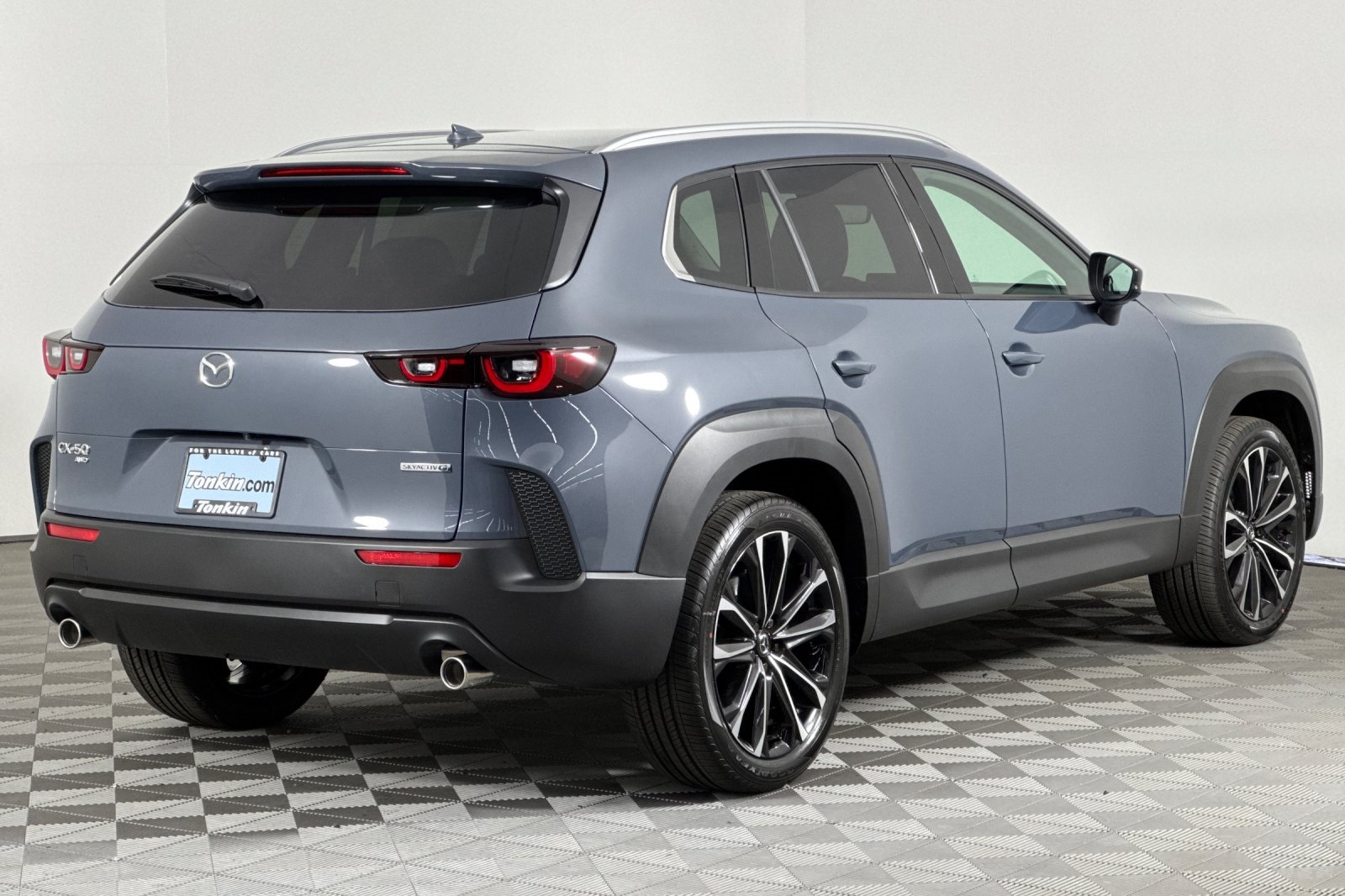 2025 Mazda CX-50 2.5 Premium Plus photo 3