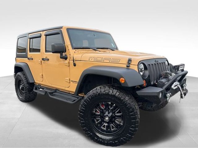 2013 Jeep Wrangler Unlimited Sahara