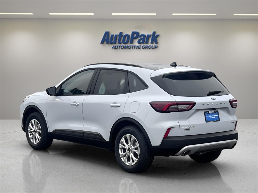 2025 Ford Escape Active photo 5