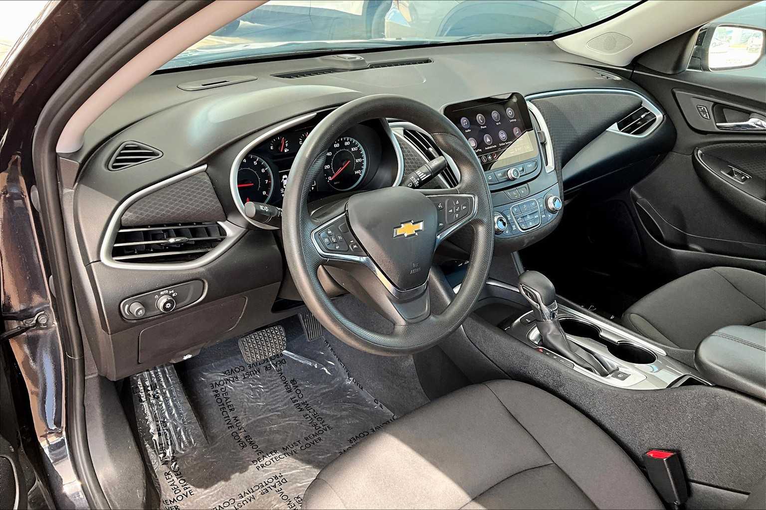 2023 Chevrolet Malibu 1LT photo 15