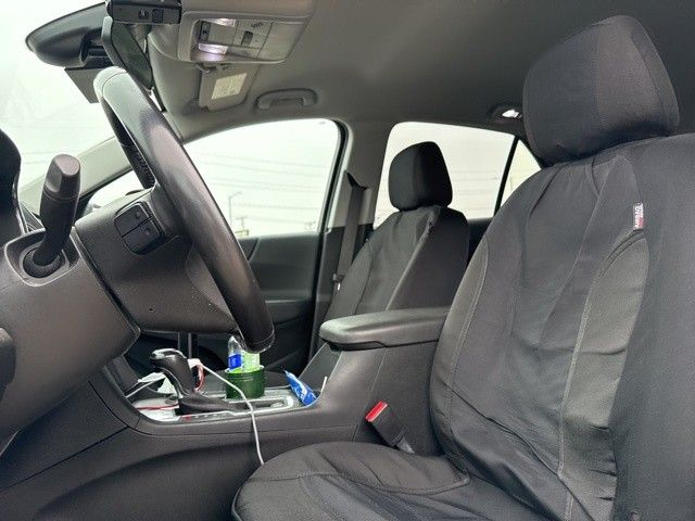 2019 Chevrolet Equinox LT photo 4