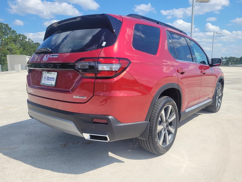2025 Honda Pilot Touring photo 3