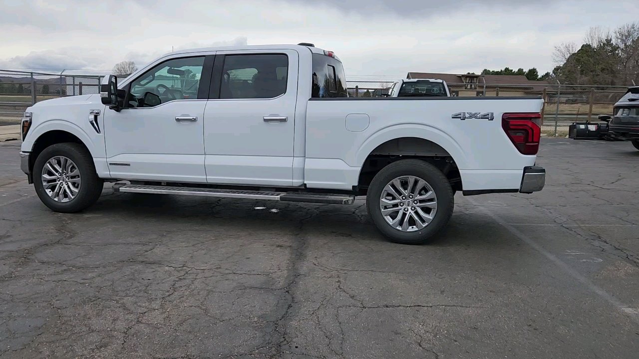 2025 Ford F-150 Lariat photo 4
