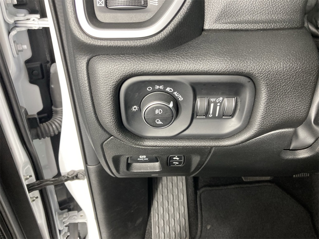 2025 Ram 1500 Big Horn Lone Star photo 16