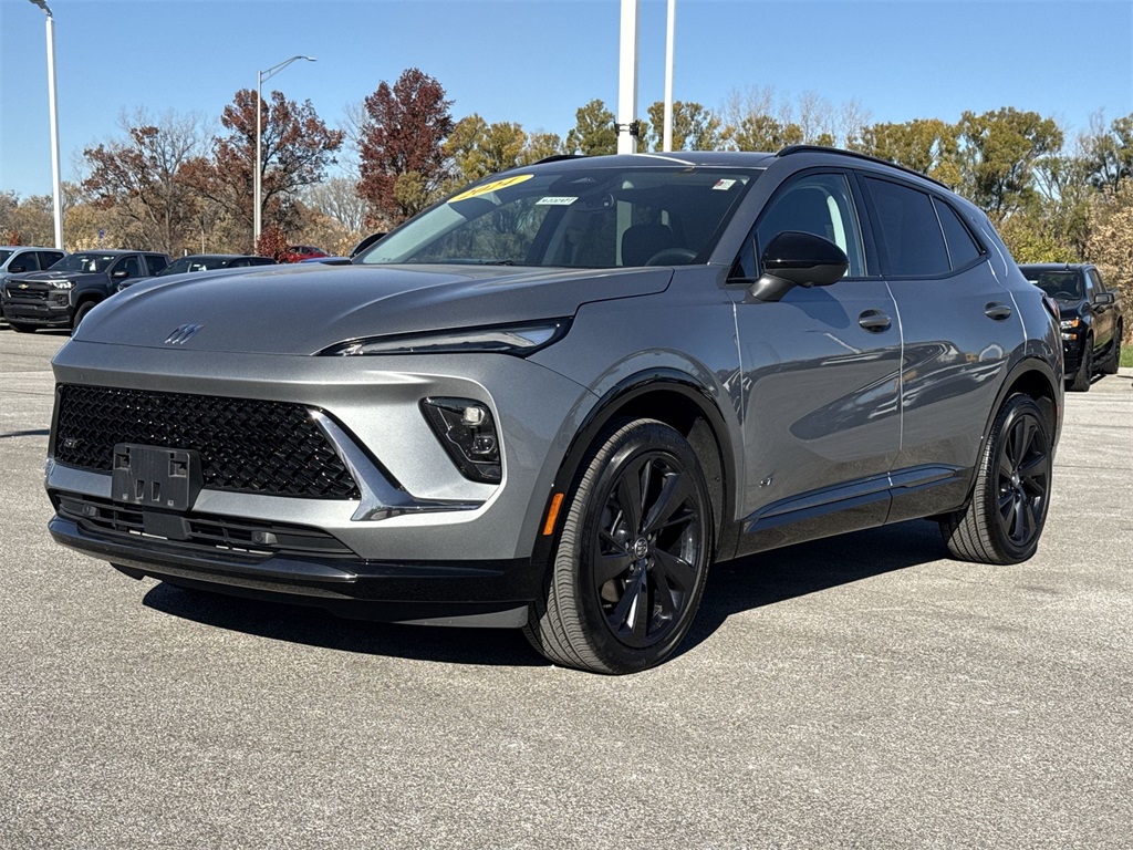 2024 Buick Envision Sport Touring photo 4