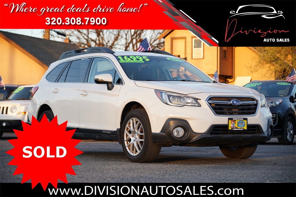 2018 Subaru Outback Limited's photo