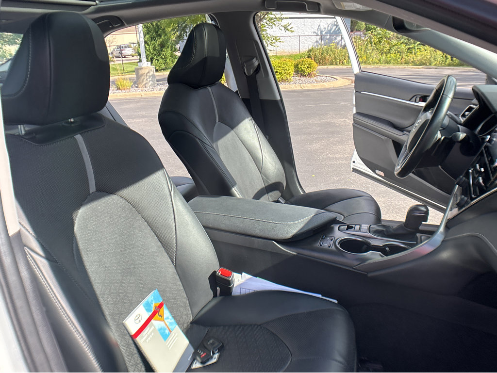 2024 Toyota Camry XSE V6 photo 4