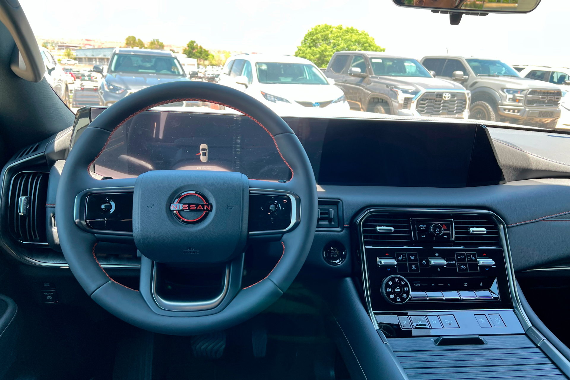 2025 Nissan Armada photo 12