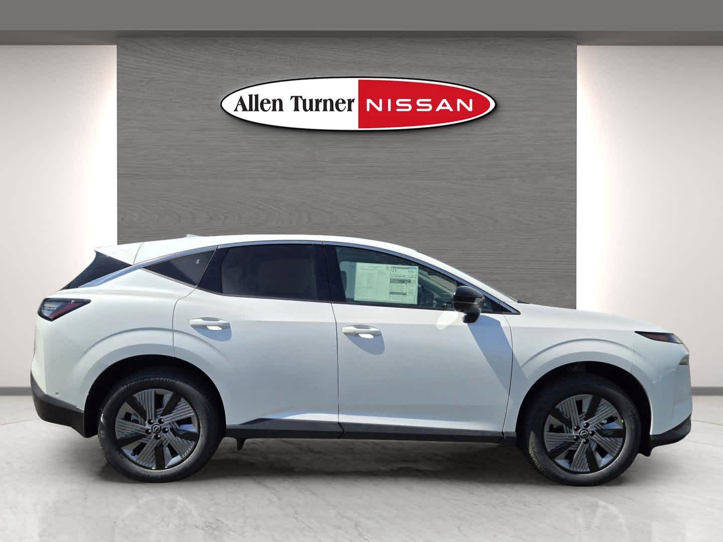 2025 Nissan Murano SL photo 5
