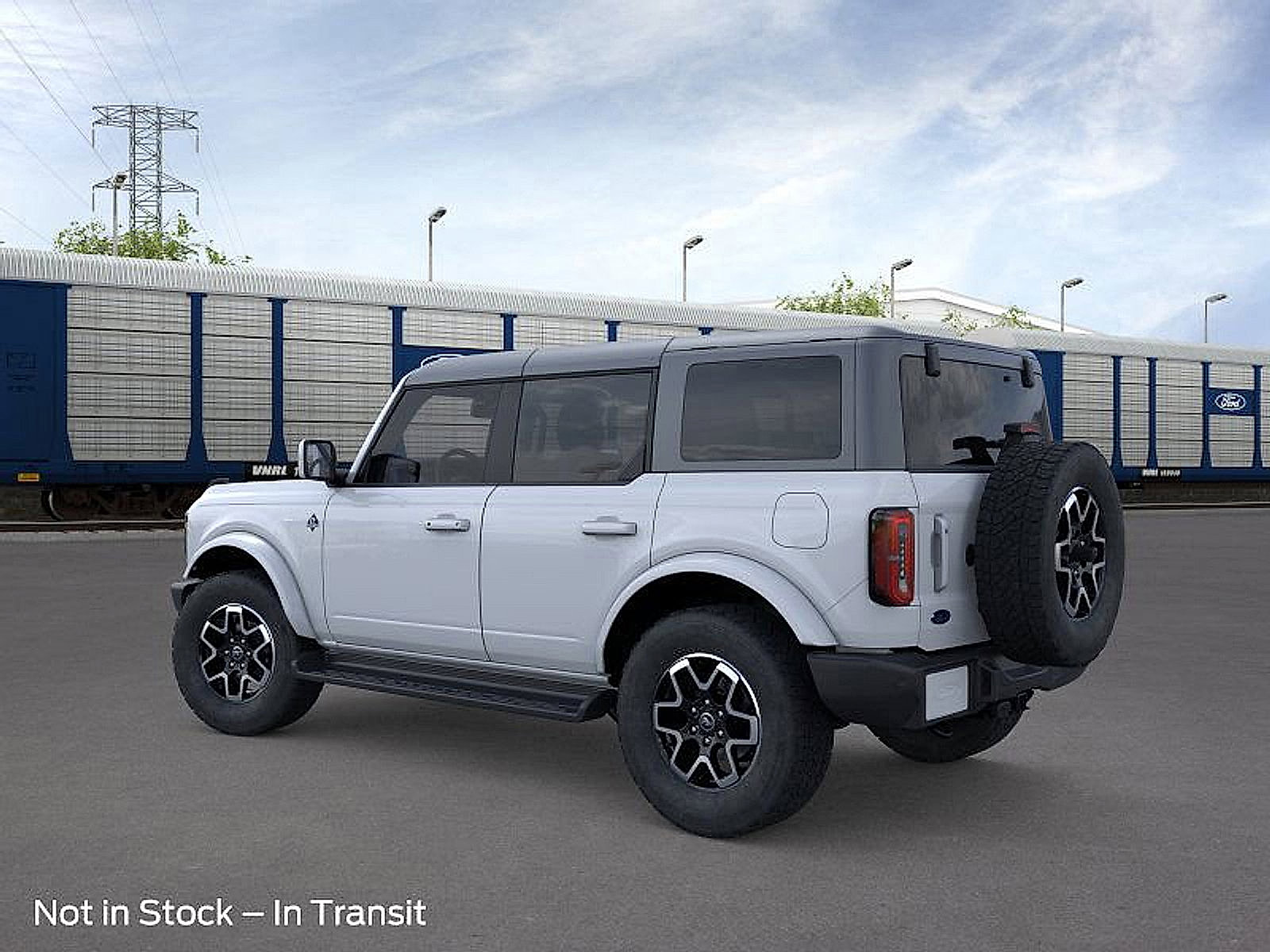 2025 Ford Bronco Outer Banks photo 4
