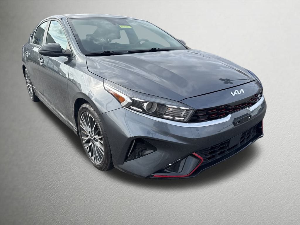 2023 Kia Forte GT-Line's photo