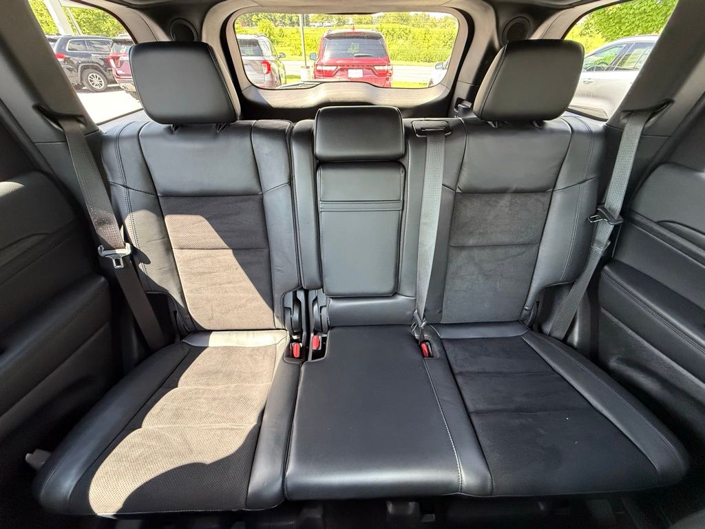 Used 2022 Red Jeep Laredo X image 27