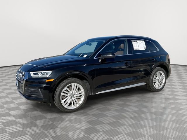 2019 Audi Q5 Premium Plus's photo