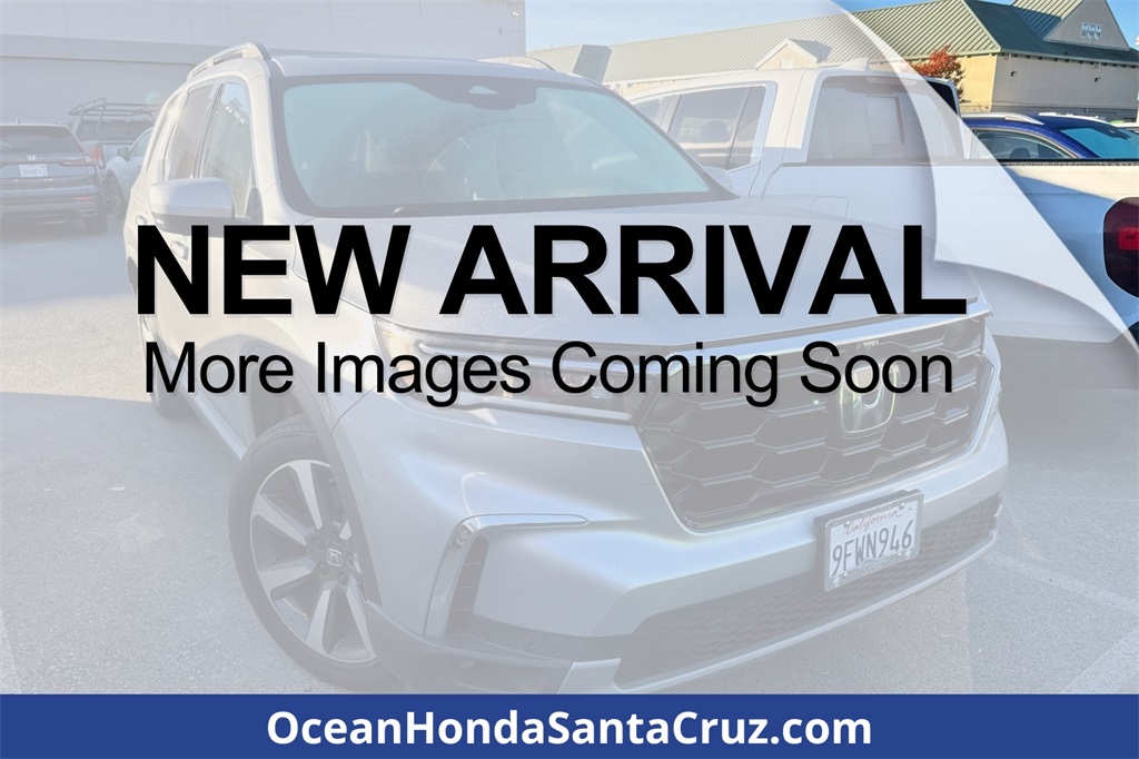2023 Honda Pilot Elite's photo