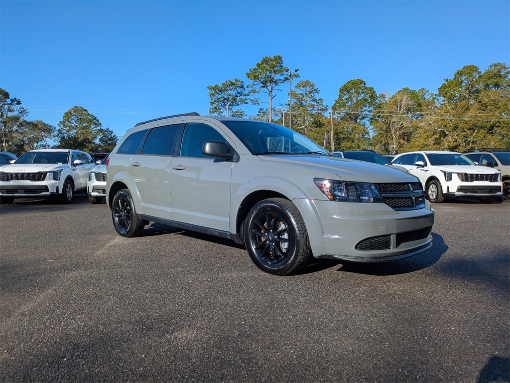 2020 Dodge Journey SE's photo