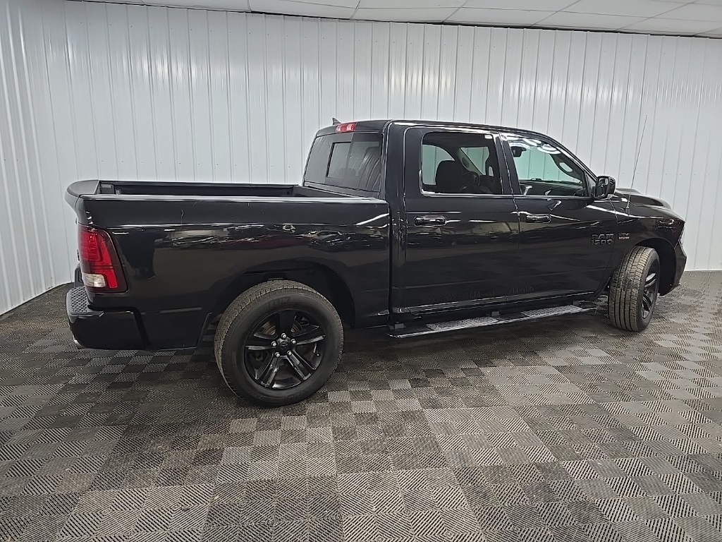 2018 Ram 1500 Sport photo 3