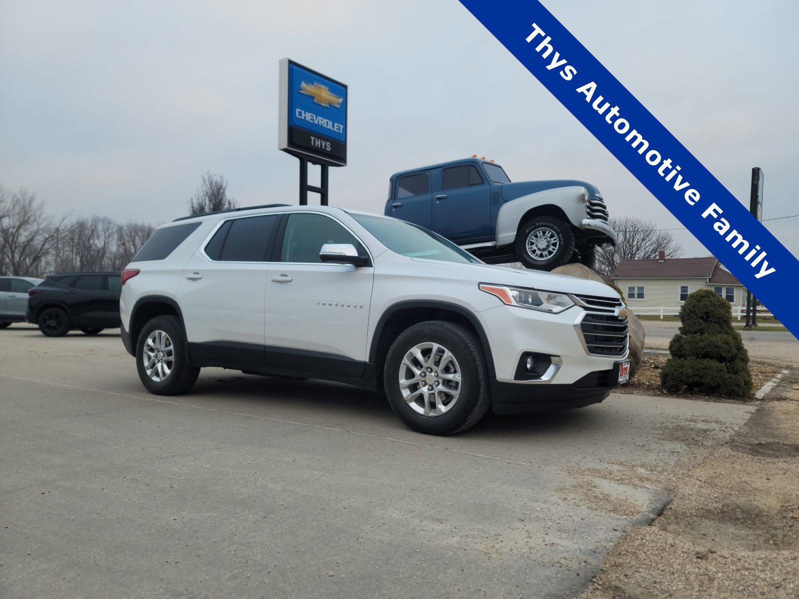 PreOwned 2021 CHEVROLET TRAVERSE LT Leather SUV in Blairstown IA