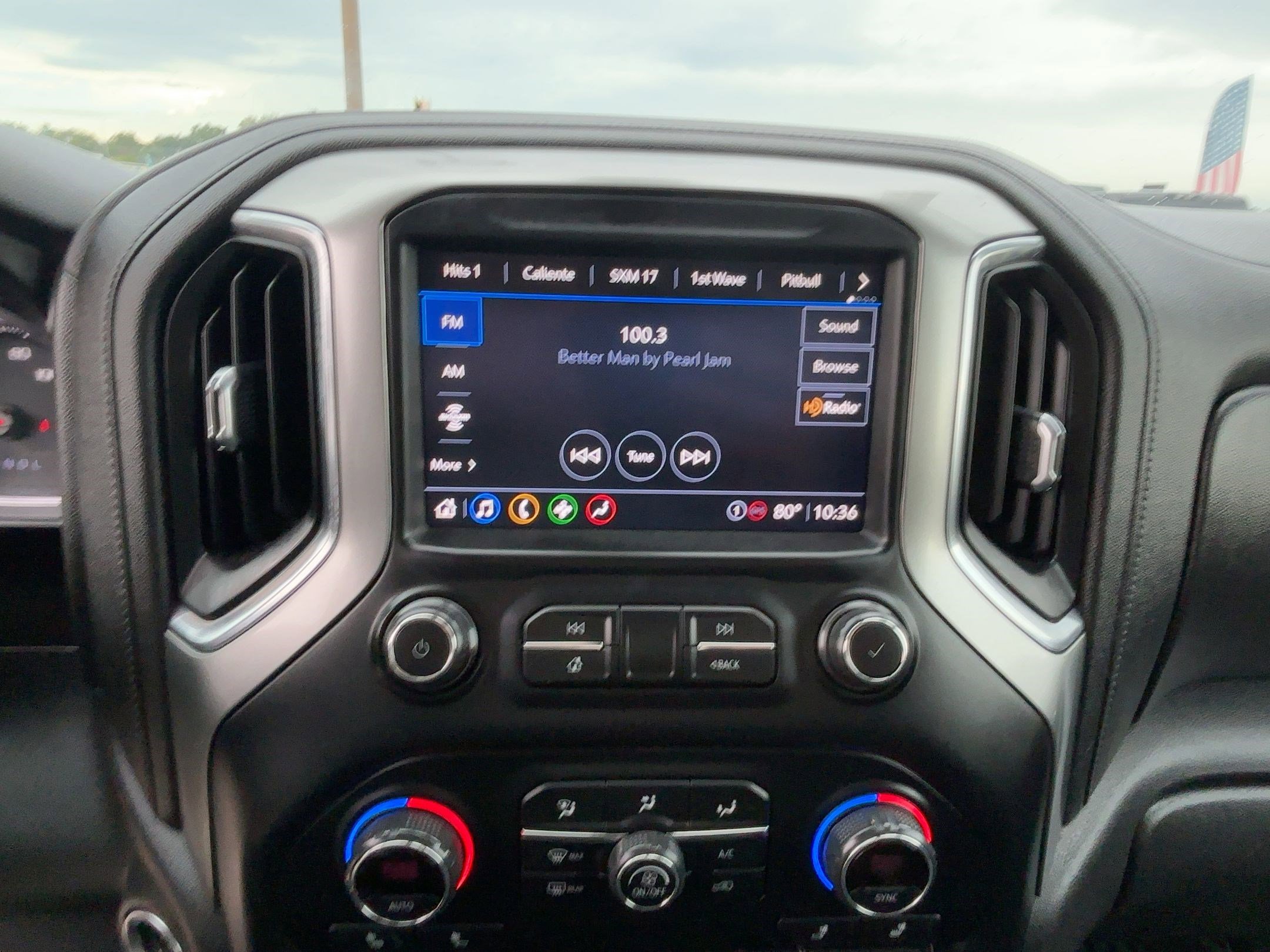 2021 Chevrolet Silverado 1500 LT photo 19