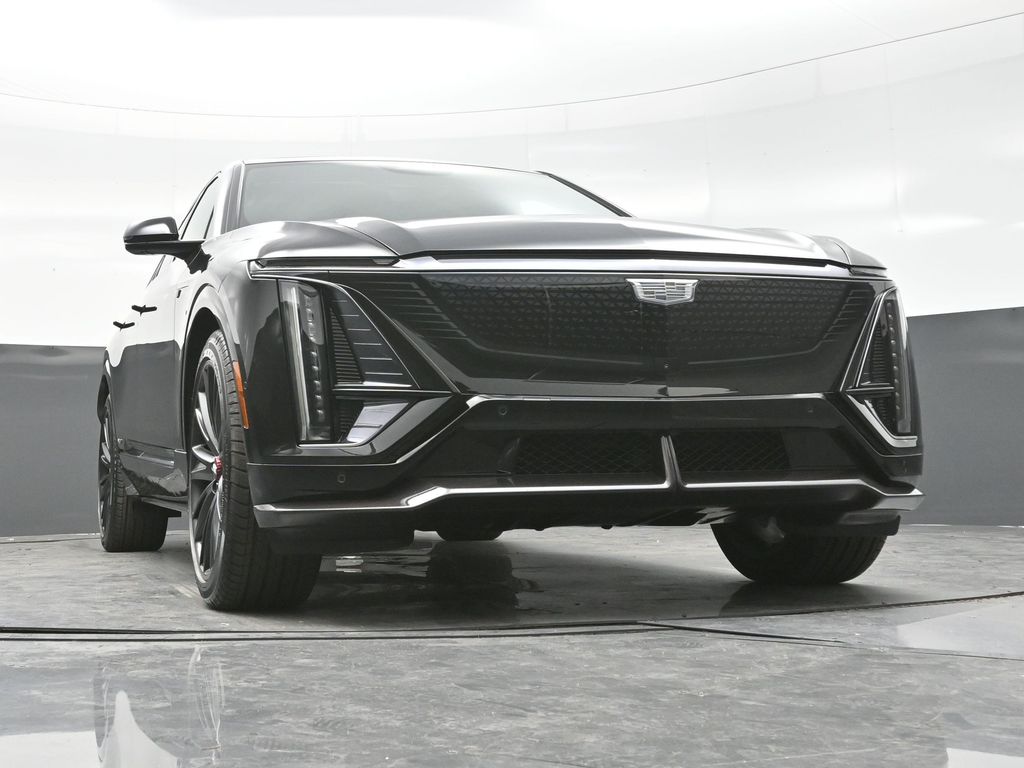 2026 Cadillac Lyriq photo 15