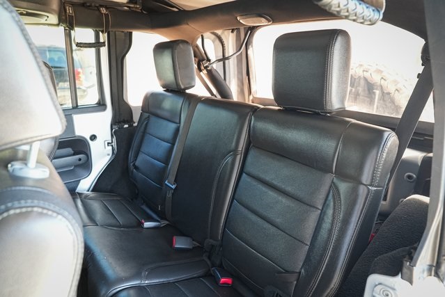2008 Jeep Wrangler Unlimited Sahara photo 21