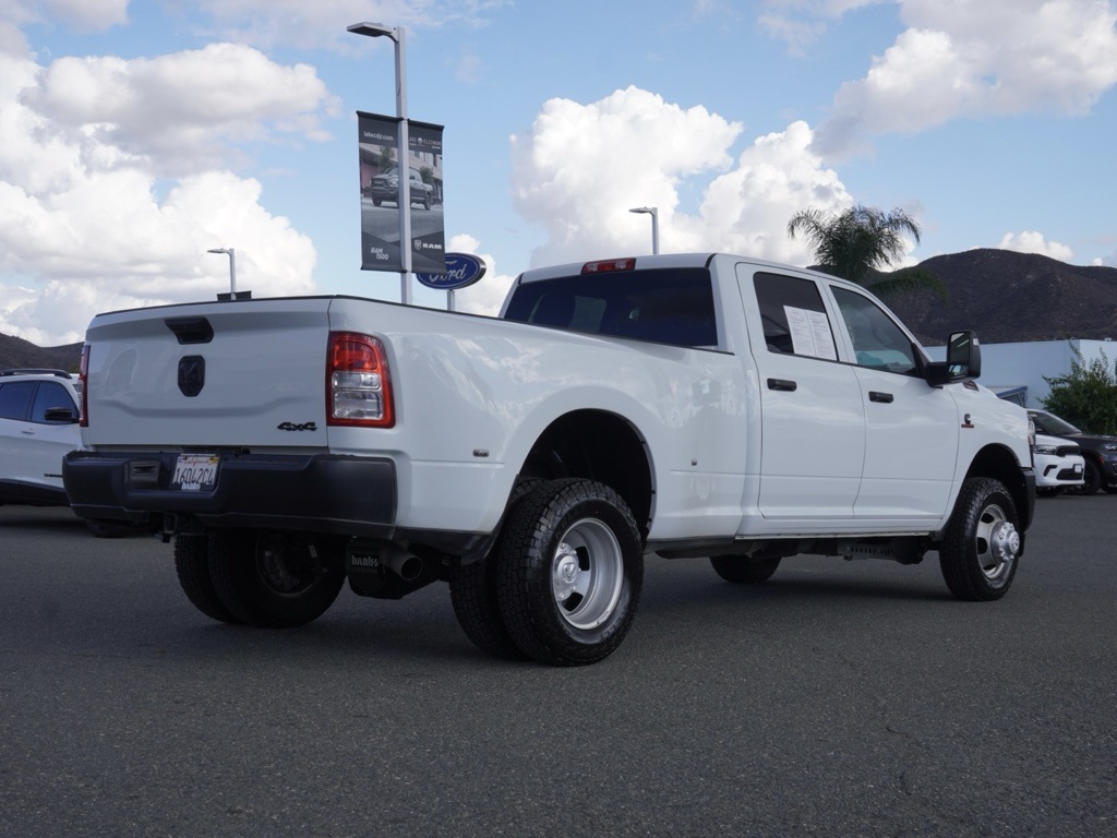 2024 Ram 3500 Tradesman photo 3