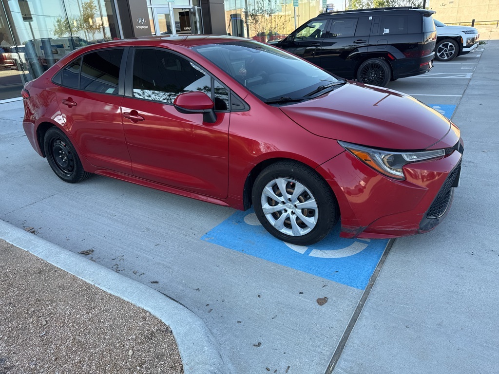 2020 Toyota Corolla LE photo 4