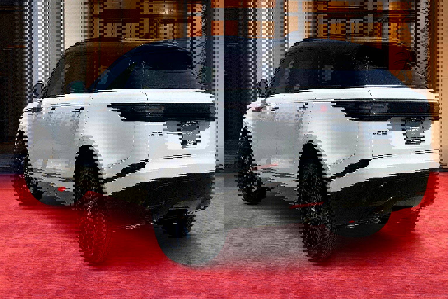 2026 Land Rover Range Rover Velar SE photo 3