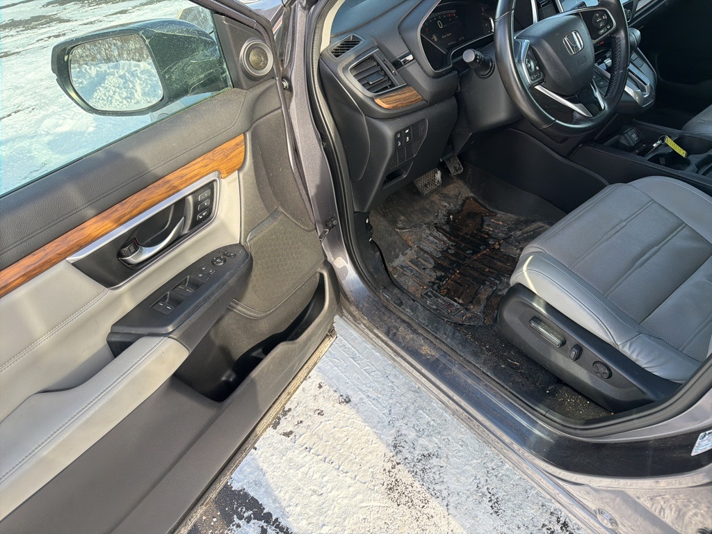 2017 Honda CR-V EX-L photo 2