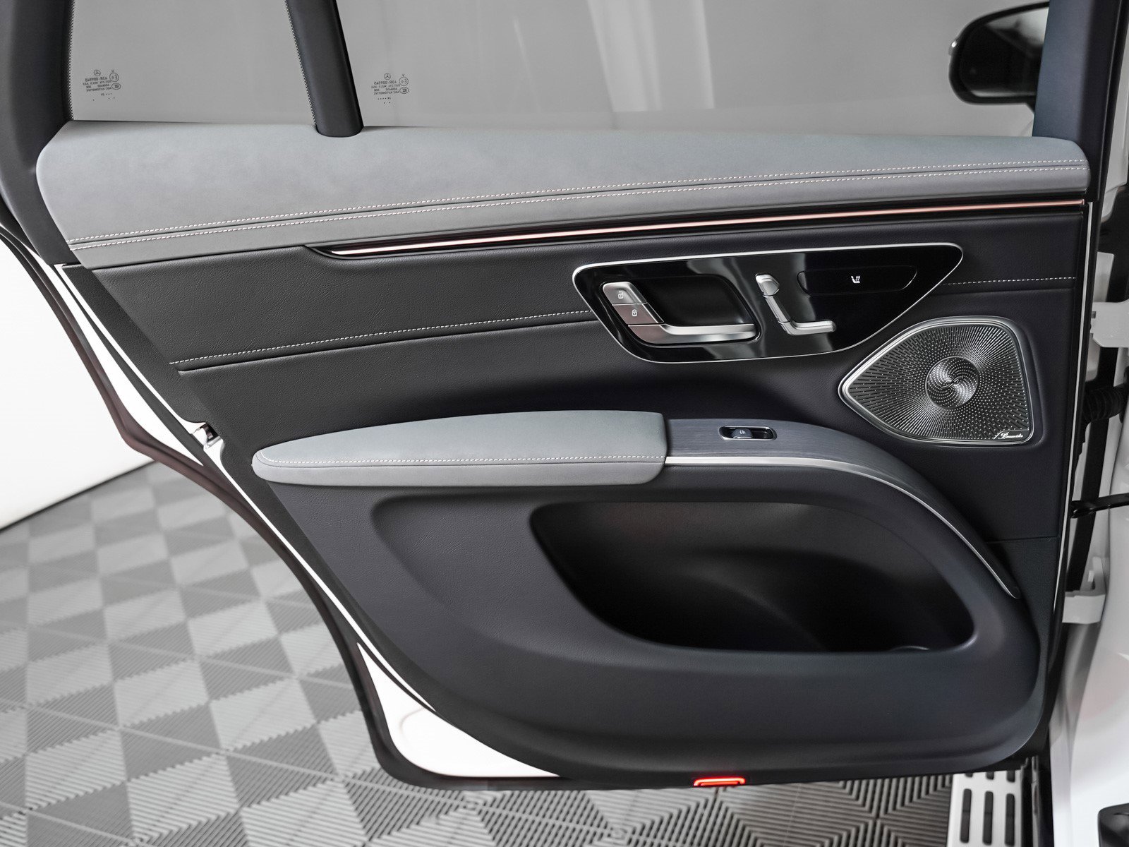 2026 Mercedes Benz EQS SUV 450 4MATIC photo 20