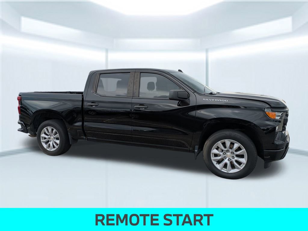 2022 Chevrolet Silverado 1500 Custom photo 3