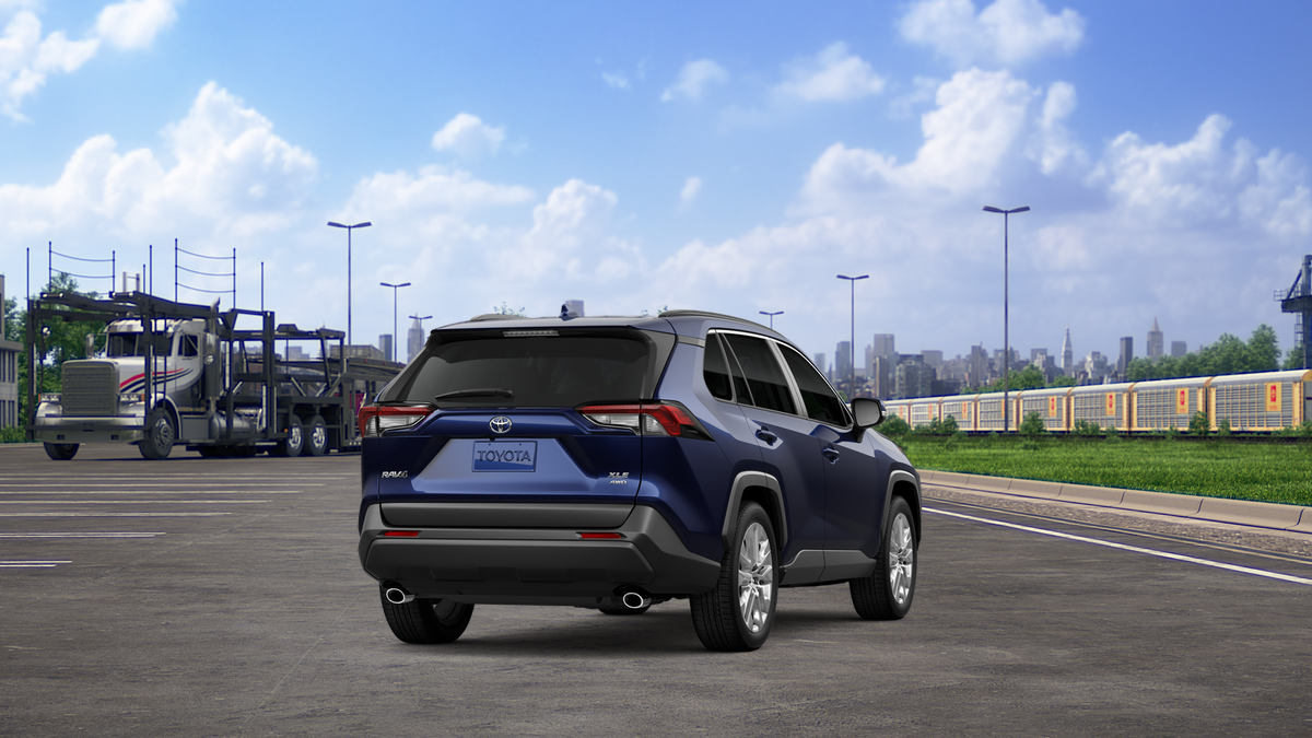 2025 Toyota RAV4 XLE Premium photo 9