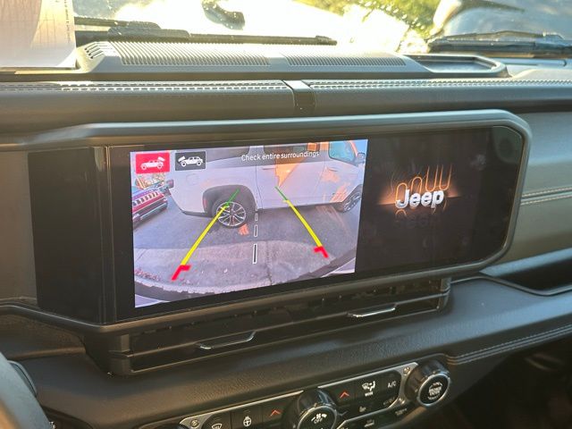 2024 Jeep Wrangler High Altitude 4xe photo 20