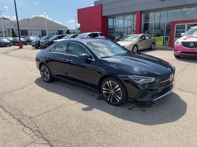 2025 Mercedes Benz CLA 250 4MATIC photo 3