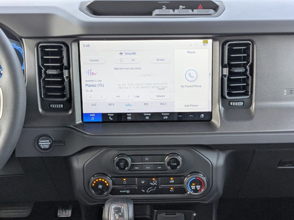 2025 Ford Bronco Base photo 16