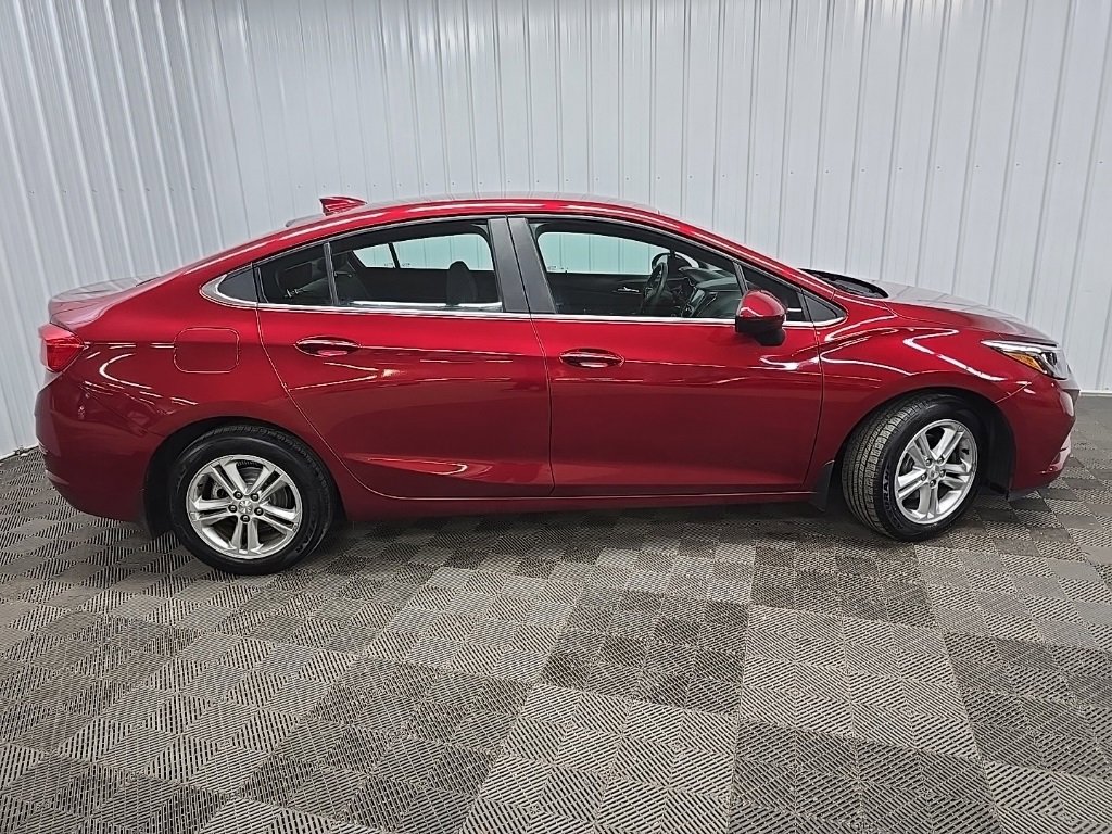 Used 2017 Chevrolet Cruze LT with VIN 1G1BE5SM4H7203296 for sale in Ithaca, NY