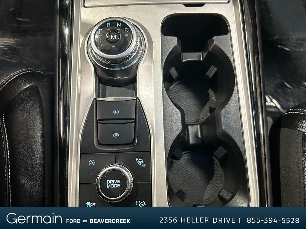 2022 Ford Explorer ST photo 17