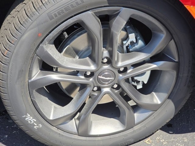 2026 Chrysler Pacifica photo 14