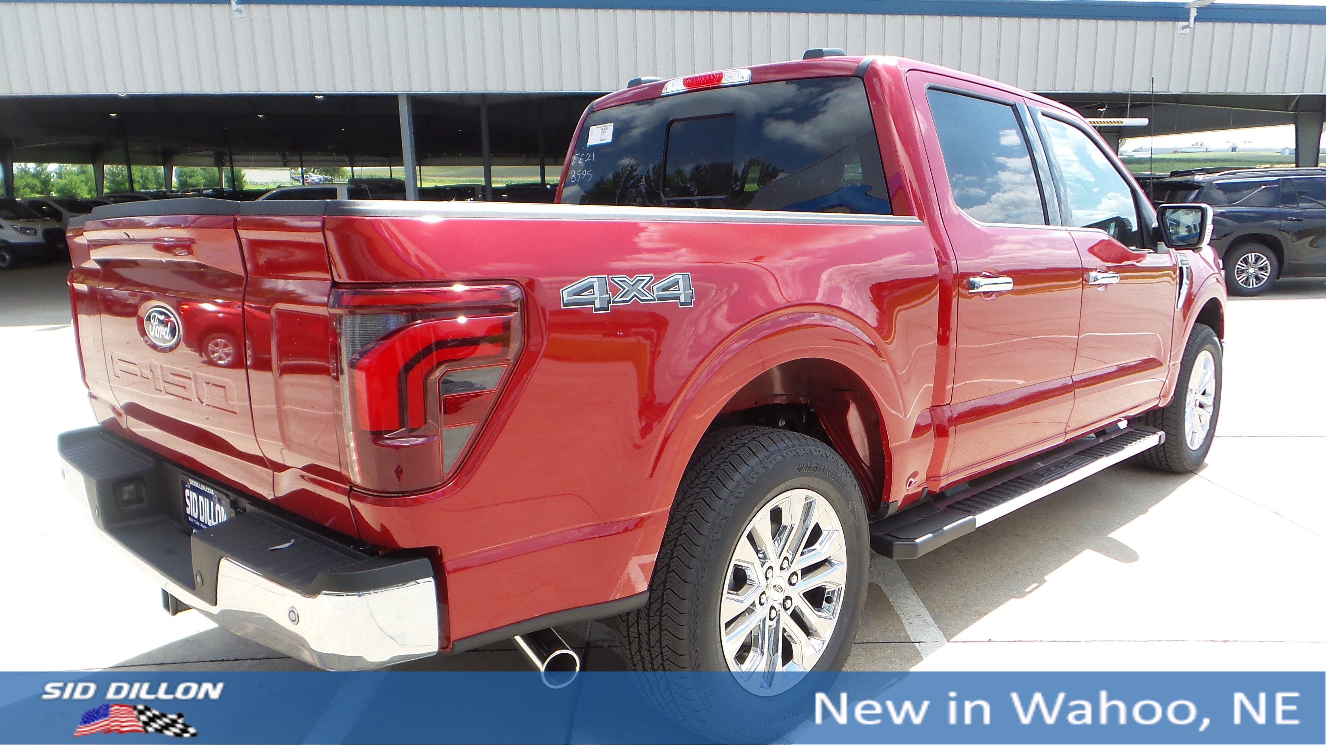 2025 Ford F-150 Lariat photo 5