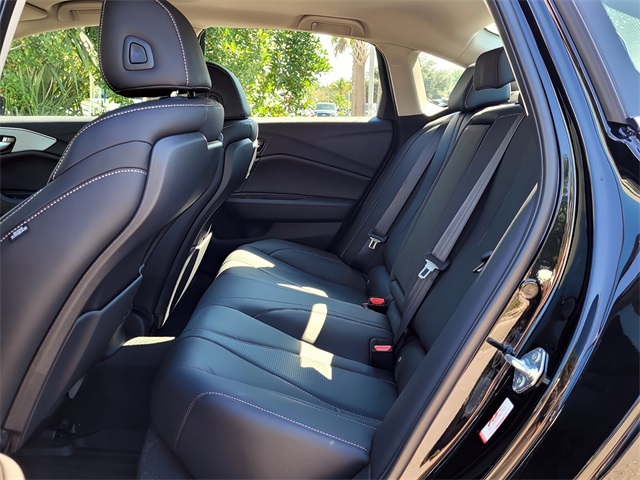 2025 Acura TLX Technology photo 4