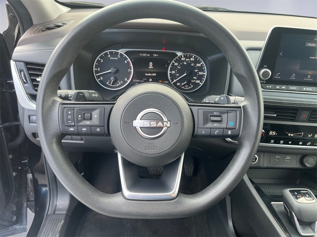 2023 Nissan Rogue SV photo 13