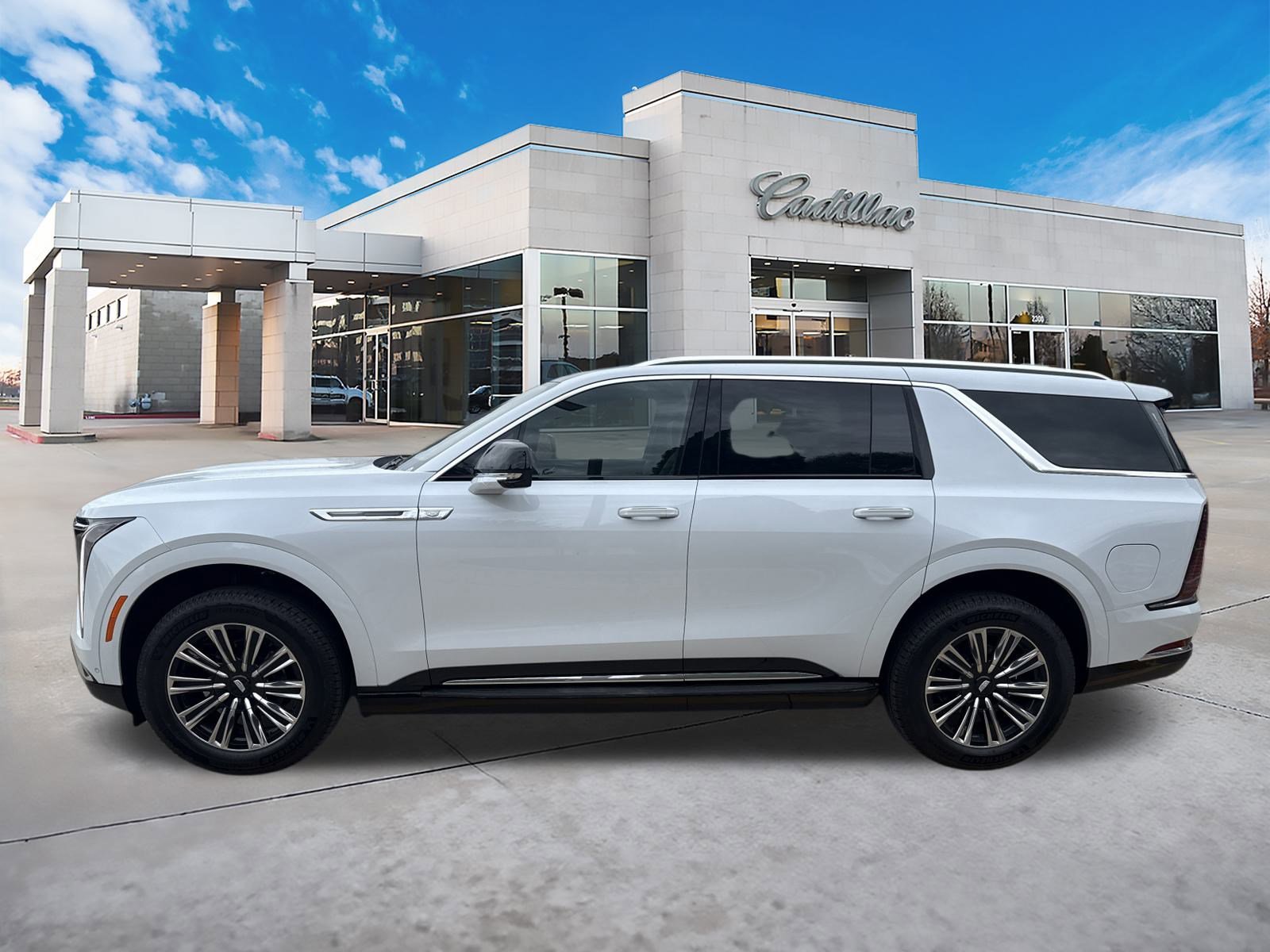 2026 Cadillac Escalade Luxury photo 3
