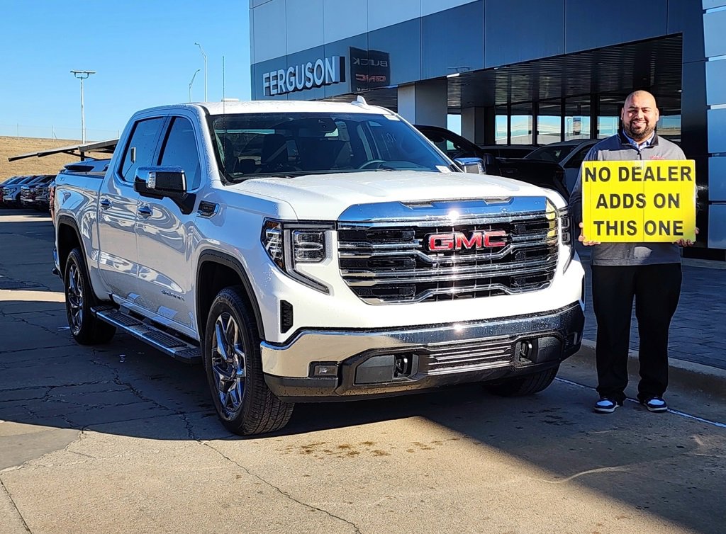 2026 GMC Sierra 1500 SLT's photo