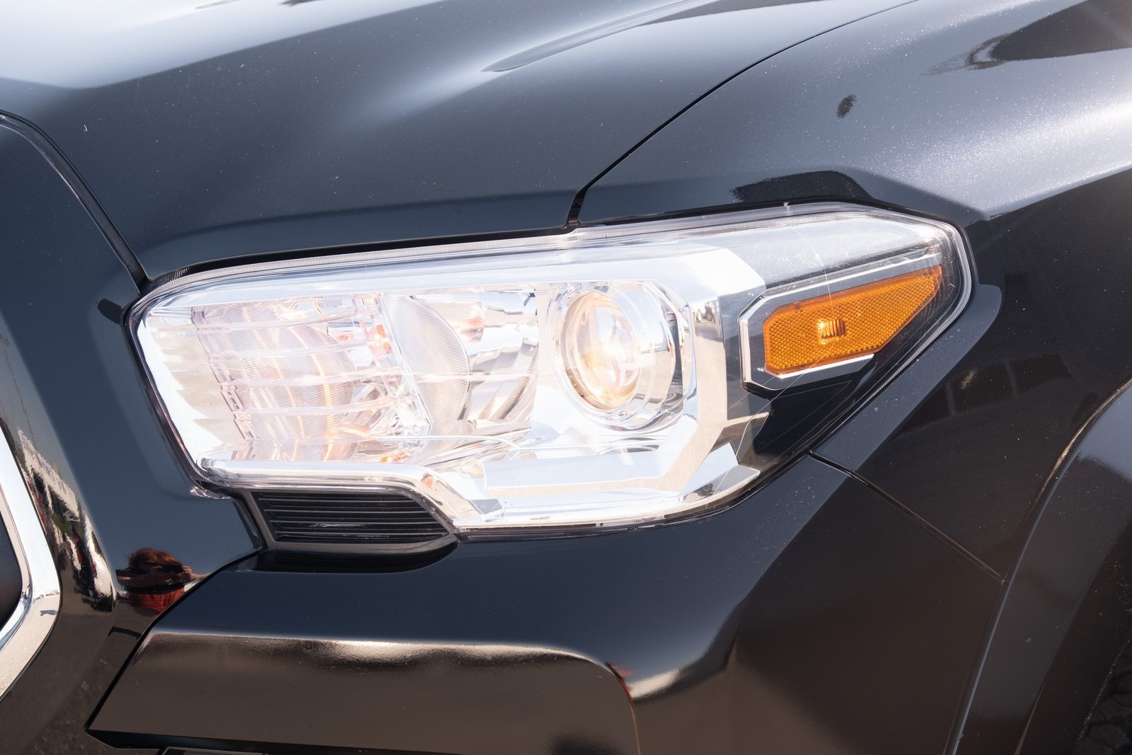 2022 Toyota Tacoma SR5 photo 16