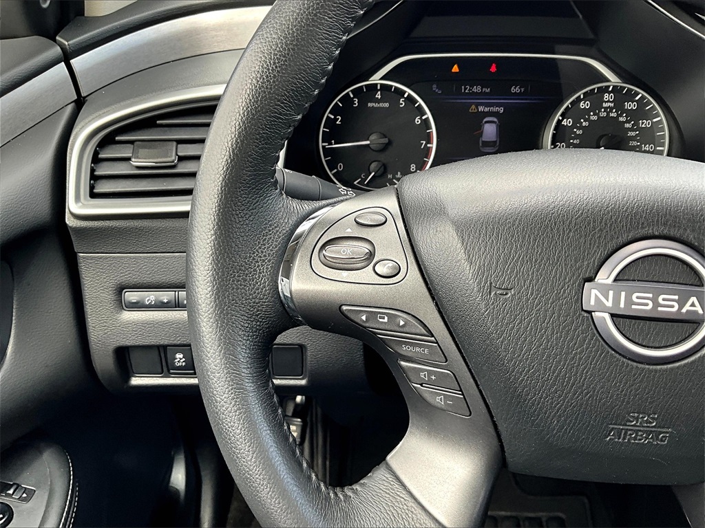 2023 Nissan Murano SV photo 23
