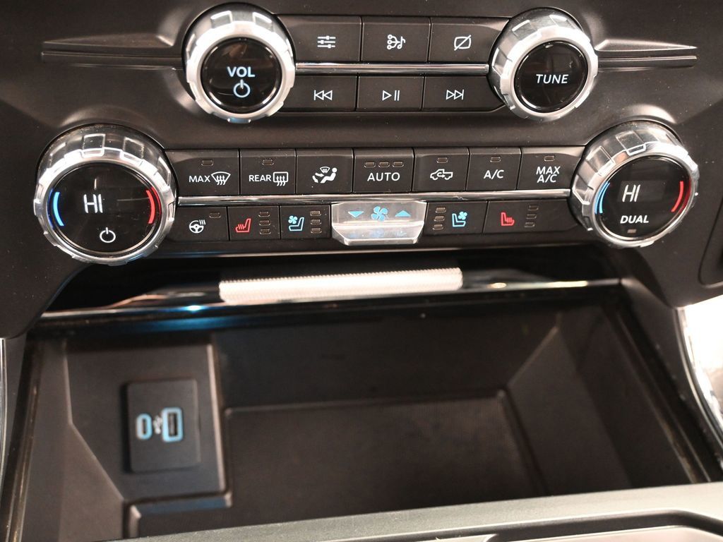 2021 Ford F-150 Lariat photo 15