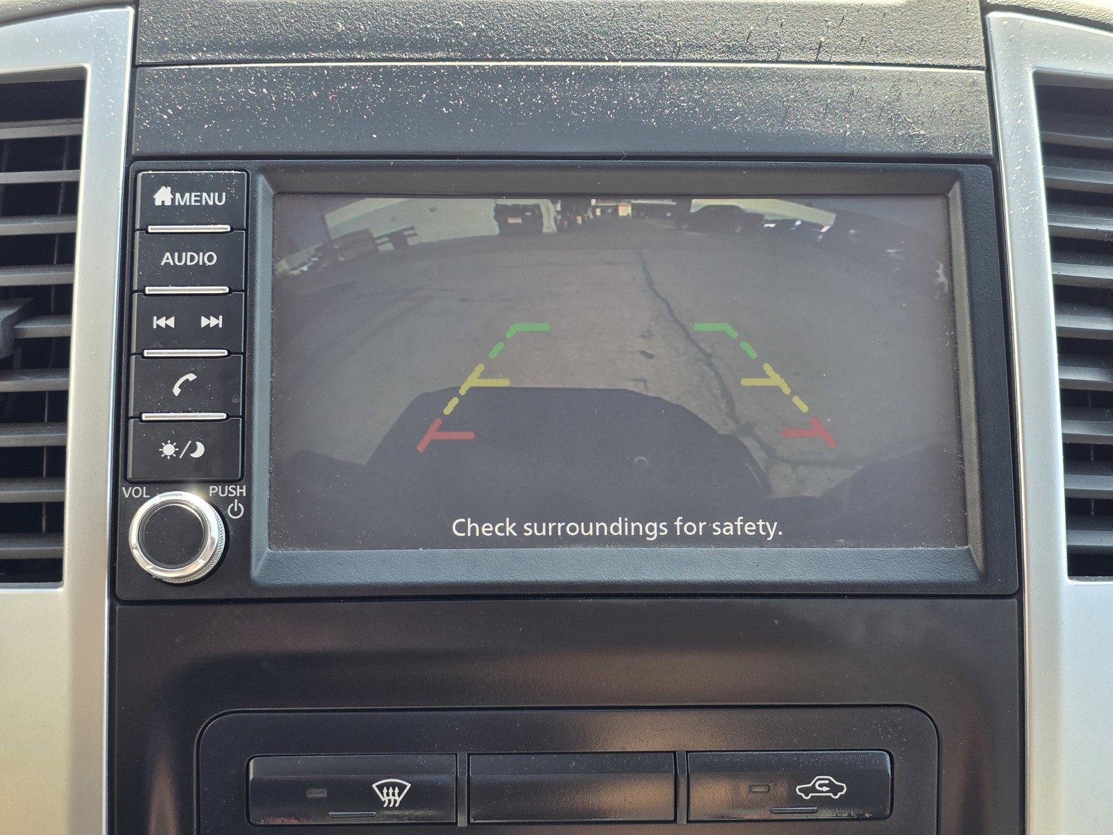2019 Nissan Frontier SV photo 22