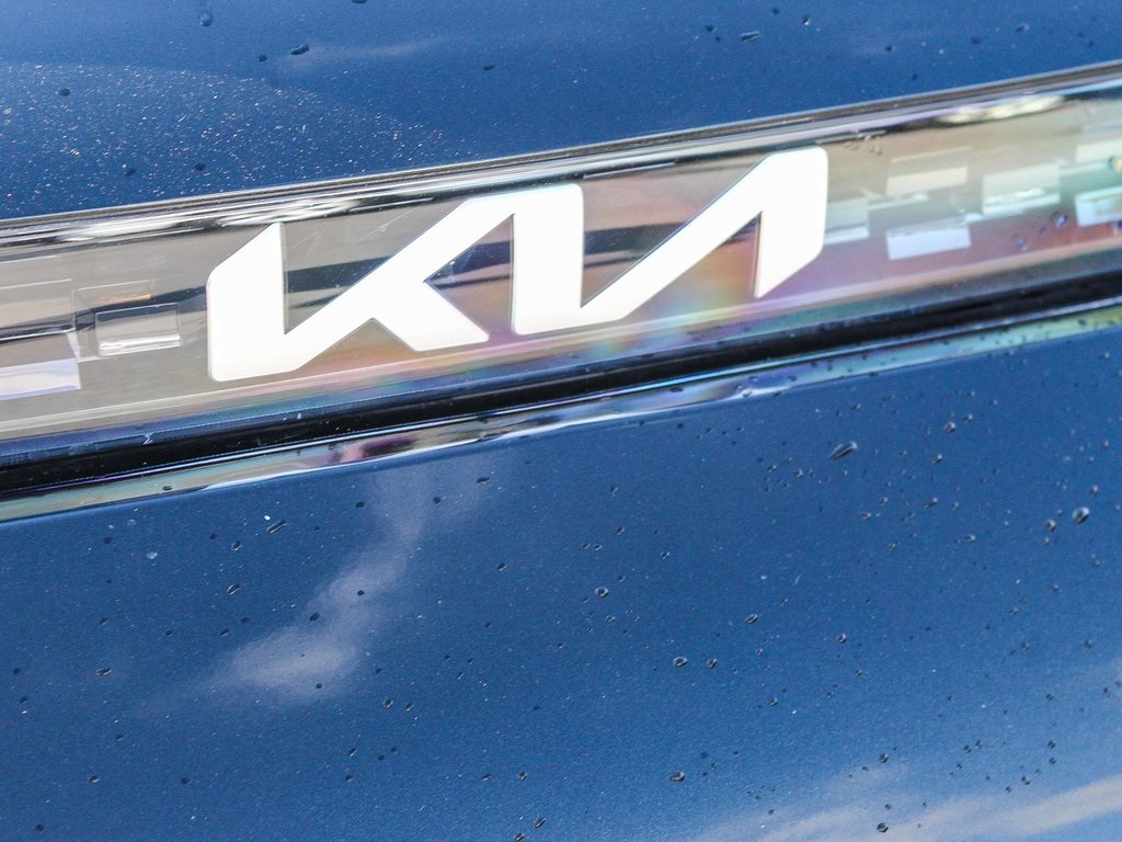 2023 Kia Soul GT-Line photo 7