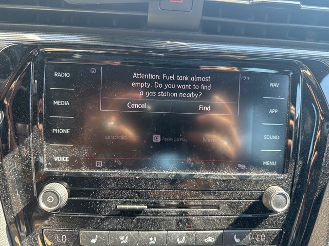 2021 Volkswagen Passat 2.0T R-Line photo 8