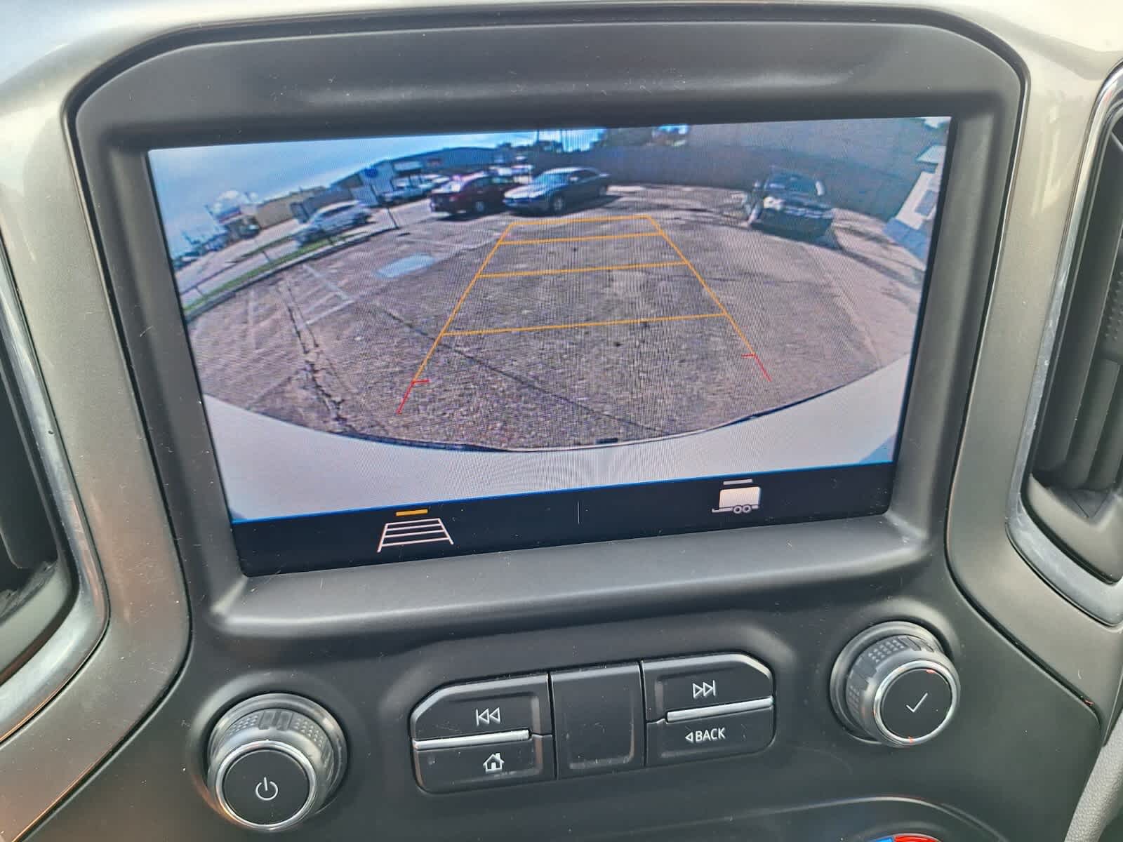 2020 Chevrolet Silverado 1500 RST photo 16