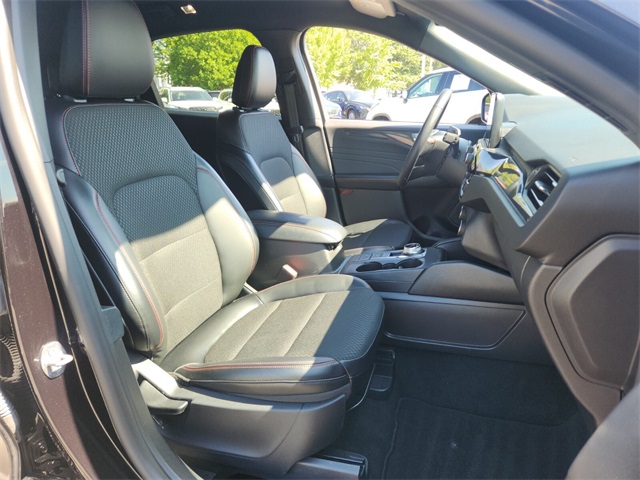 2025 Ford Escape ST-Line photo 15
